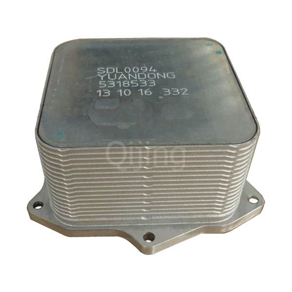 Cummins ISF2.8 Engine Parts Oil Cooler 5266955